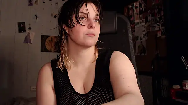 Saya sweet online show from January 31, 2026, 9:13 pm