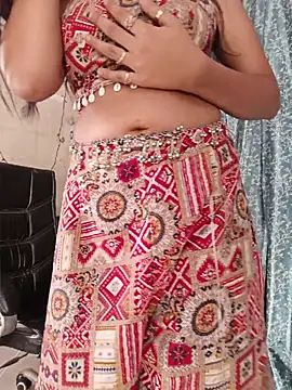 Parinaaz18 online show from June 16, 2026, 1:27 am