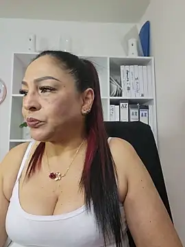 Gina Myers online show from June 6, 2026, 3:12 am