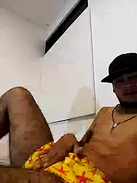 Snapshot of sexylatino22 chatting on December 15, 2024, 3:45 am sexylatino22 online show from December 15, 2024, 3:45 am