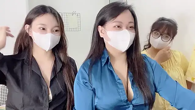 Bamboo Swetie online show from December 22, 2025, 3:12 pm