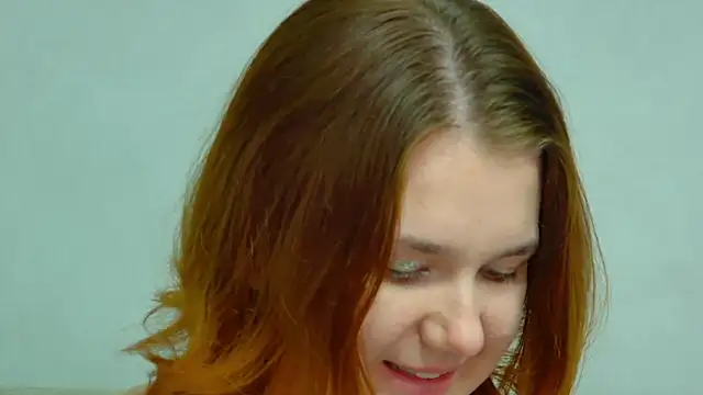 Snapshot of LessySmith chatting on March 8, 2026, 2:04 am LessySmith online show from March 8, 2026, 2:04 am