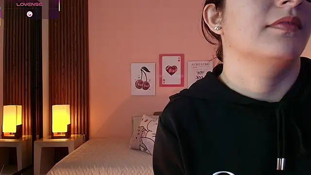 alina martinelli online show from February 25, 2026, 11:54 am