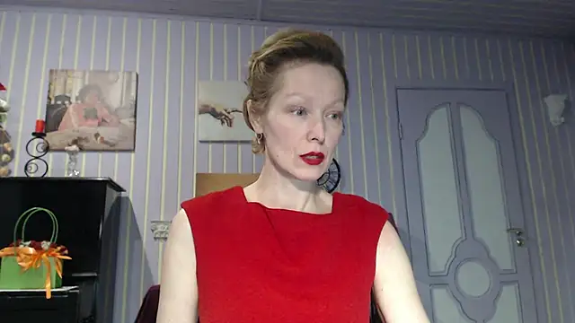 Snapshot of Marquise555 chatting on April 29, 2026, 4:22 pm Marquise555 online show from April 29, 2026, 4:22 pm