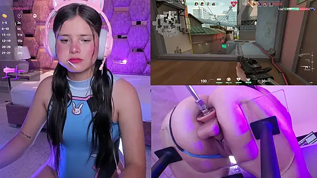 Snapshot of Trianna__ chatting on November 13, 2025, 2:54 pm Trianna online show from November 13, 2025, 2:54 pm