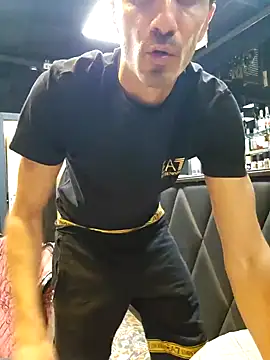 Snapshot of MASTERMONEY chatting on September 9, 2025, 9:41 am MASTERMONEY online show from September 9, 2025, 9:41 am