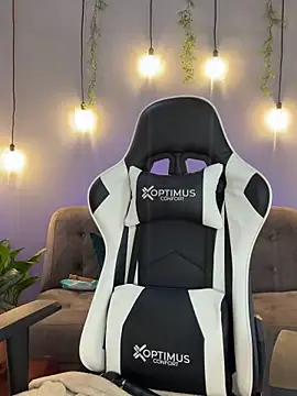  SoyNooa  online show from March 19, 2025, 1:07 pm