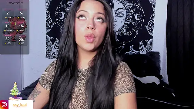 Snapshot of soy_lui_ chatting on December 26, 2024, 9:15 pm soy lui online show from December 26, 2024, 9:15 pm