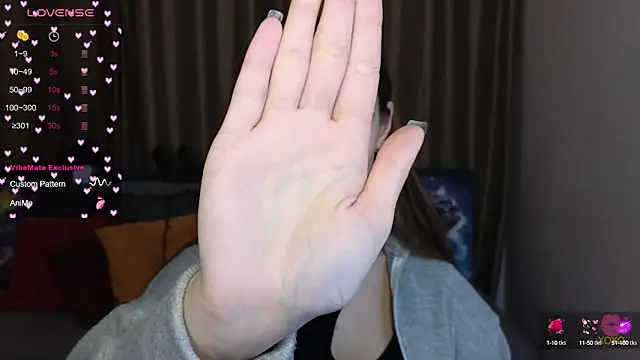 Aminakisuliawolf online show from February 18, 2025, 6:26 pm