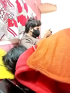 Snapshot of Very-Hot-Couple chatting on January 31, 2025, 9:16 pm Very-Hot-Couple online show from January 31, 2025, 9:16 pm