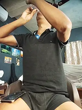 Snapshot of richardjames95 chatting on March 5, 2026, 8:55 am richardjames95 online show from March 5, 2026, 8:55 am