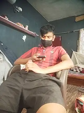 Snapshot of richardjames95 chatting on February 18, 2026, 5:31 pm richardjames95 online show from February 18, 2026, 5:31 pm