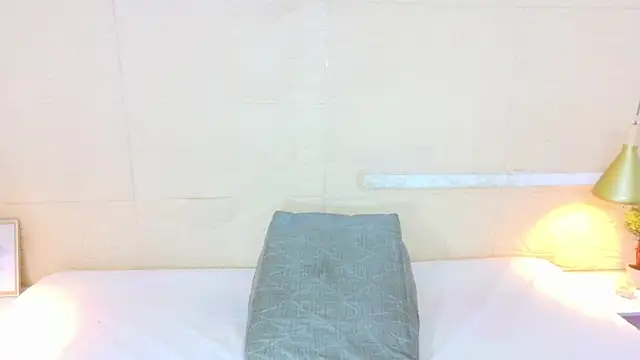 Snapshot of Shamiraa_moore chatting on April 11, 2026, 6:00 pm Shamiraa moore online show from April 11, 2026, 6:00 pm