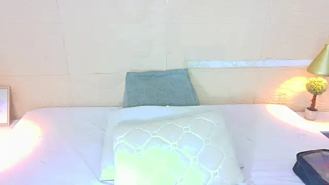 Shamiraa moore online show from January 8, 2026, 6:47 pm