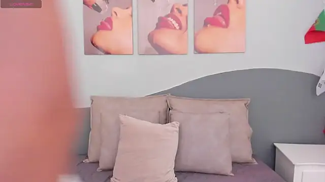 MarianaSanz online show from July 16, 2026, 3:25 am