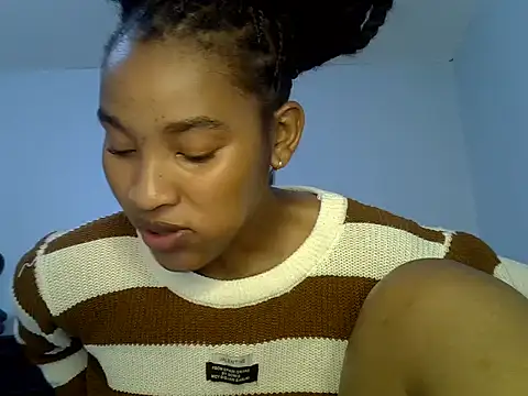 Snapshot of cute-alexis chatting on June 23, 2026, 9:51 am cute-alexis online show from June 23, 2026, 9:51 am