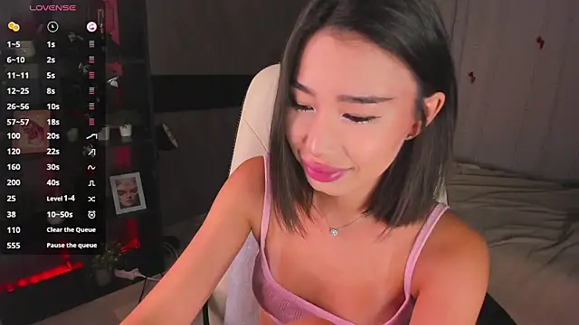 sensualily online show from April 22, 2026, 3:30 pm