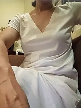 Snapshot of YunLem chatting on July 25, 2026, 2:12 pm YunLem online show from July 25, 2026, 2:12 pm