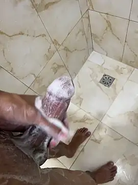 novinho23 RJ online show from February 5, 2026, 1:01 am