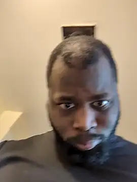 Snapshot of goodboybaddaddy chatting on January 25, 2025, 8:31 pm goodboybaddaddy online show from January 25, 2025, 8:31 pm