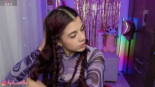 Layla castilloo online show from March 19, 2026, 5:57 pm