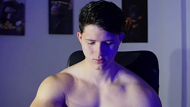 Snapshot of Hazzan_Velez chatting on December 14, 2025, 8:25 pm Hazzan Velez online show from December 14, 2025, 8:25 pm