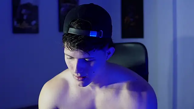 Snapshot of Hazzan_Velez chatting on November 27, 2025, 3:07 am Hazzan Velez online show from November 27, 2025, 3:07 am