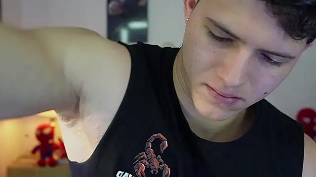 Snapshot of Hazzan_Velez chatting on November 1, 2025, 8:03 pm Hazzan Velez online show from November 1, 2025, 8:03 pm