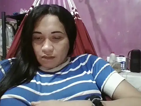 Snapshot of iaradias chatting on October 16, 2025, 8:39 pm iaradias online show from October 16, 2025, 8:39 pm