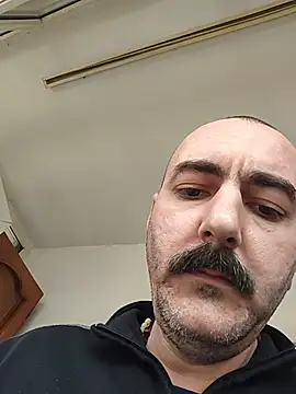 Maryo0001 online show from February 17, 2026, 12:46 pm