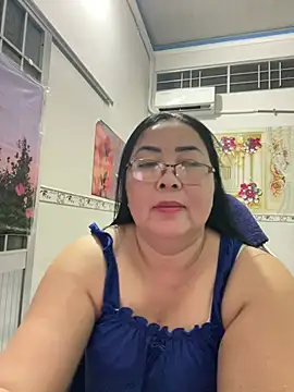 Snapshot of NDith chatting on June 21, 2026, 1:06 pm NDith online show from June 21, 2026, 1:06 pm