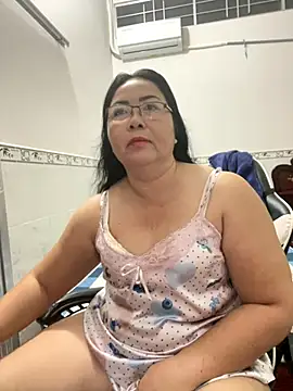 NDith online show from November 8, 2025, 7:50 pm