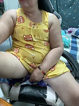 Snapshot of NDith chatting on July 25, 2026, 10:54 am NDith online show from July 25, 2026, 10:54 am