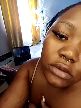 Cherriikenzie online show from November 11, 2025, 9:37 am