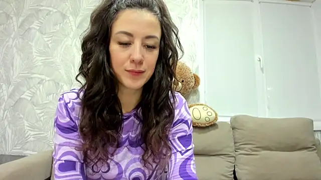 Snapshot of Karina_sunny chatting on December 6, 2024, 11:19 pm Karina sunny online show from December 6, 2024, 11:19 pm