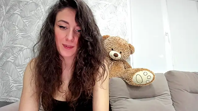 Snapshot of Karina_sunny chatting on February 19, 2025, 7:37 pm Karina sunny online show from February 19, 2025, 7:37 pm