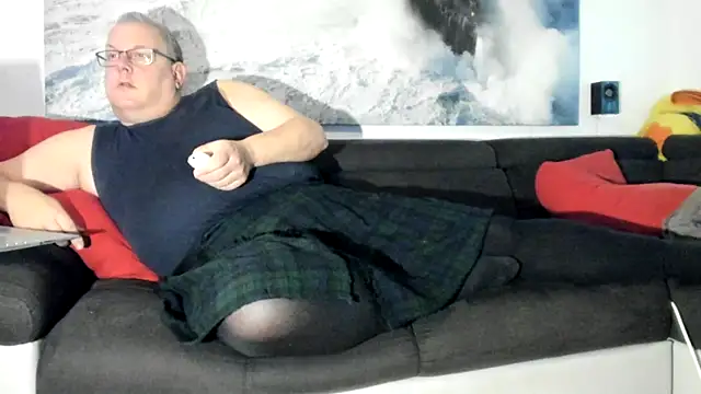 Nasse Windel online show from February 23, 2025, 7:44 am