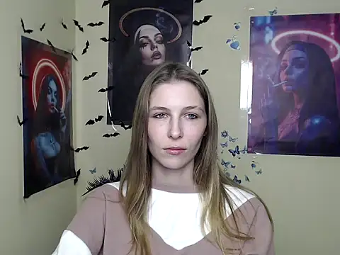 Snapshot of StrangerGi chatting on March 10, 2025, 4:03 pm StrangerGi online show from March 10, 2025, 4:03 pm