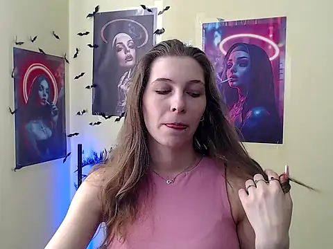 Snapshot of StrangerGi chatting on February 20, 2026, 6:59 am StrangerGi online show from February 20, 2026, 6:59 am