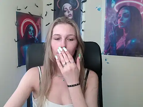 StrangerGi online show from May 11, 2026, 2:45 pm