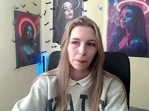 StrangerGi online show from April 29, 2026, 6:17 am