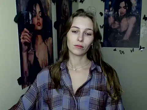 Snapshot of StrangerGi chatting on December 3, 2025, 12:59 pm StrangerGi online show from December 3, 2025, 12:59 pm