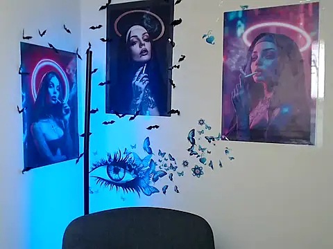 Snapshot of StrangerGi chatting on October 10, 2025, 5:14 pm StrangerGi online show from October 10, 2025, 5:14 pm