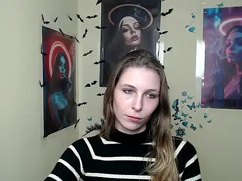 Snapshot of StrangerGi chatting on March 13, 2025, 4:01 pm StrangerGi online show from March 13, 2025, 4:01 pm