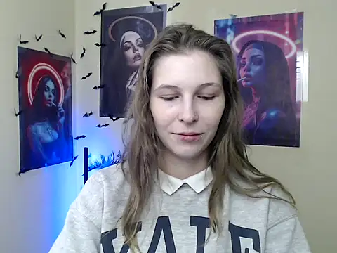 Snapshot of StrangerGi chatting on February 11, 2026, 1:00 pm StrangerGi online show from February 11, 2026, 1:00 pm