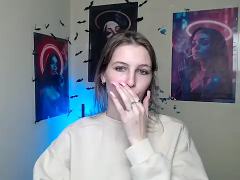 Snapshot of StrangerGi chatting on November 25, 2025, 4:57 am StrangerGi online show from November 25, 2025, 4:57 am