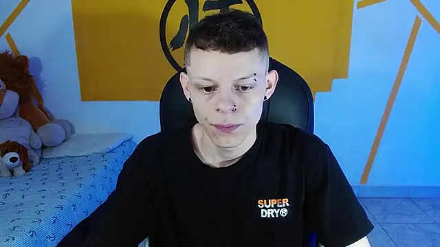 Snapshot of Matthew_Boy_ chatting on February 9, 2025, 1:03 pm Matthew Boy online show from February 9, 2025, 1:03 pm