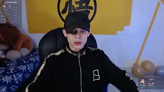 Snapshot of Matthew_Boy_ chatting on February 2, 2025, 4:48 am Matthew Boy online show from February 2, 2025, 4:48 am