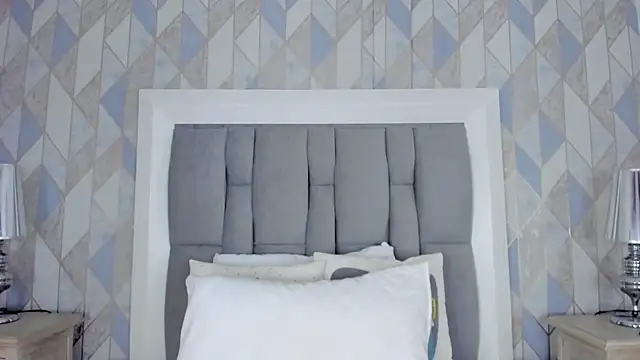 Snapshot of anais_cooper chatting on October 25, 2025, 11:42 am anais cooper online show from October 25, 2025, 11:42 am