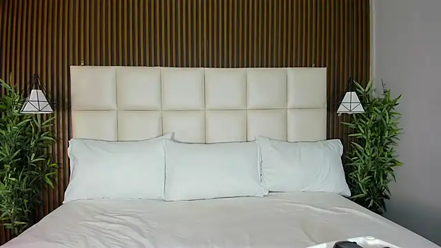 Snapshot of CailynBrowm chatting on November 12, 2025, 4:27 am CailynBrowm online show from November 12, 2025, 4:27 am